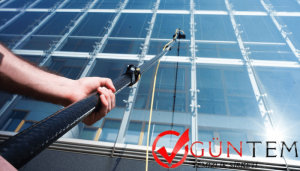 Gökdelen cam temizleme işlemleri