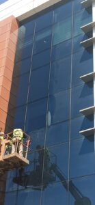 dis-cephe-temizliginde-kullanilan-ekipmanlar-1