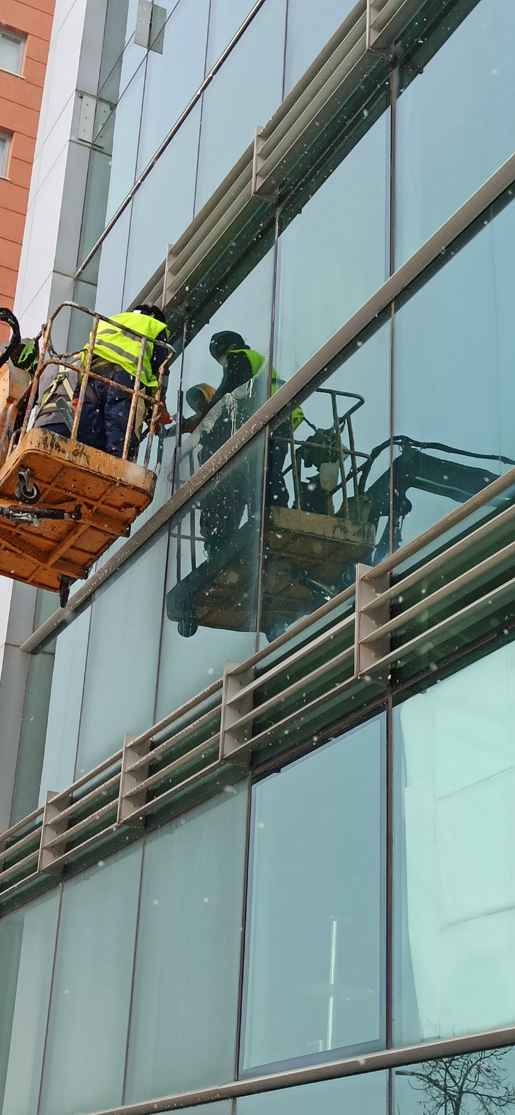 dis-cephe-temizlikleri-ne-zaman-yaptirilmali-1