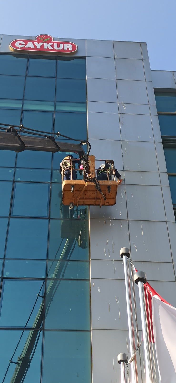 dis-cephe-temizliklerinde-guvenlik-onlemleri