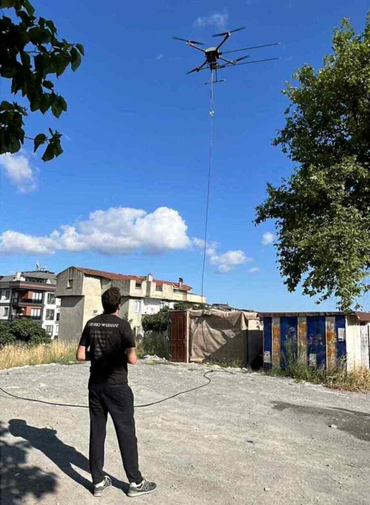 Drone ile dış cephe temizlik operasyonu