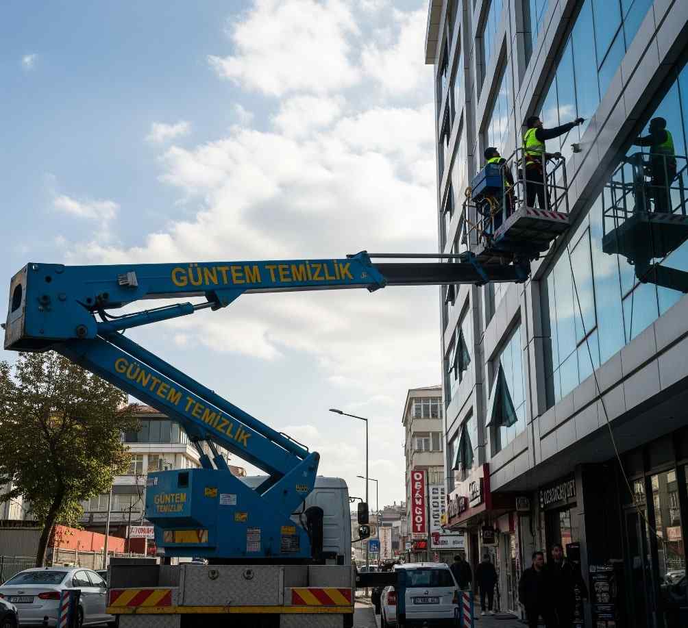 Üsküdar dış cephe temizliği ve cam temizlik hizmetleri