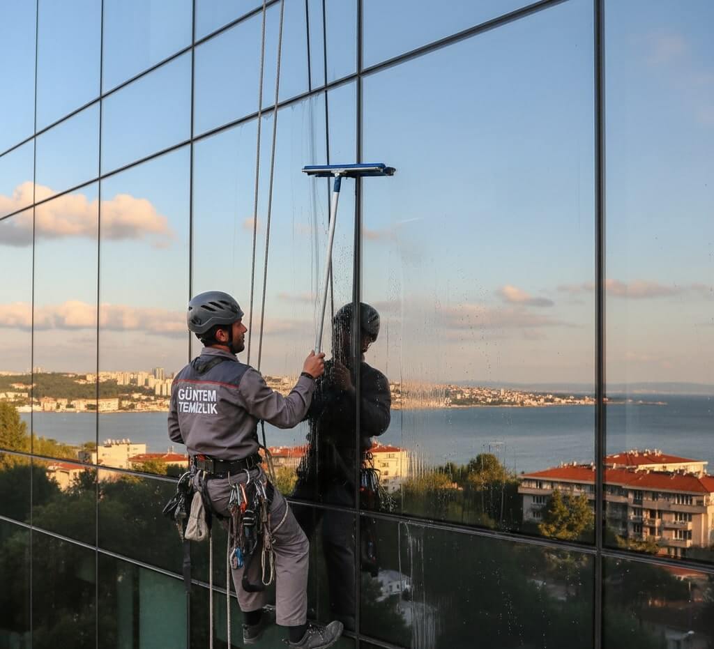 İple erişim ile Sakarya dış cephe cam temizliği hizmetleri
