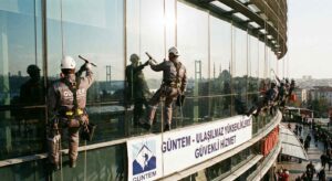 Halkalı dış cephe ve cam temizlik hizmetleri