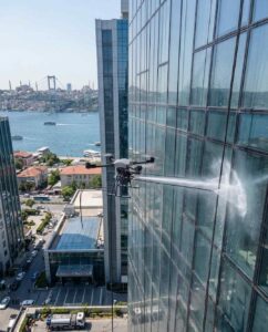 Saf su teknolojisi ile dış cephe temizliği