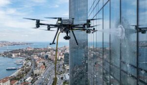 İzmir'de drone ile dış cephe temizliği hizmetleri