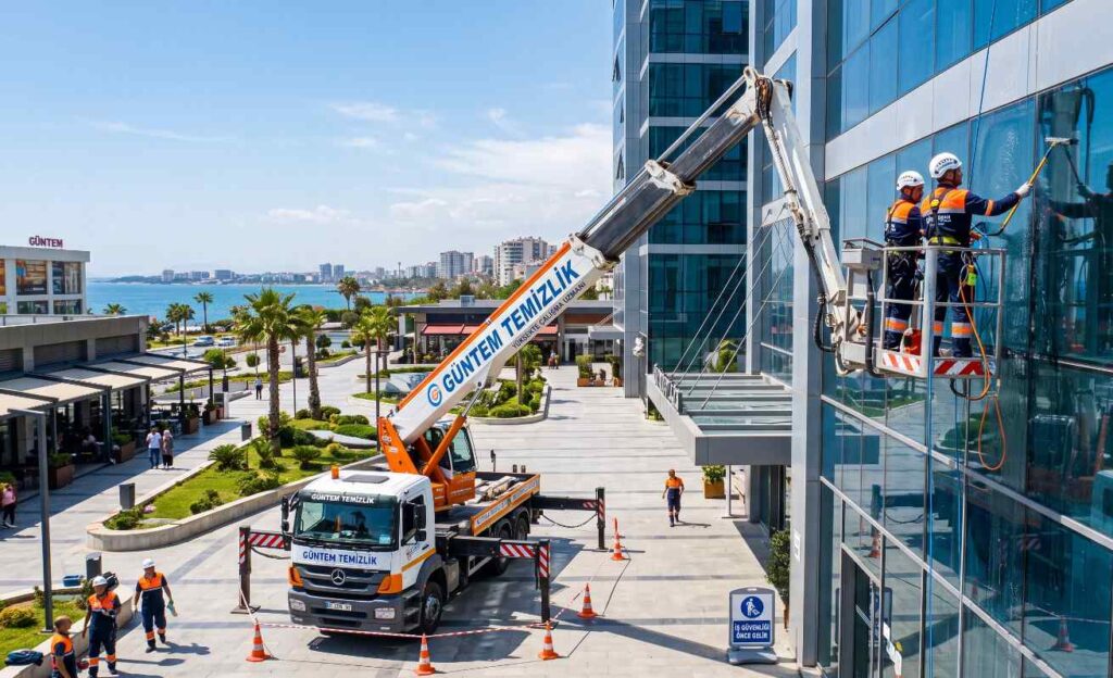 Sepetli vinçle Mersin dış cephe temizliği hizmetleri